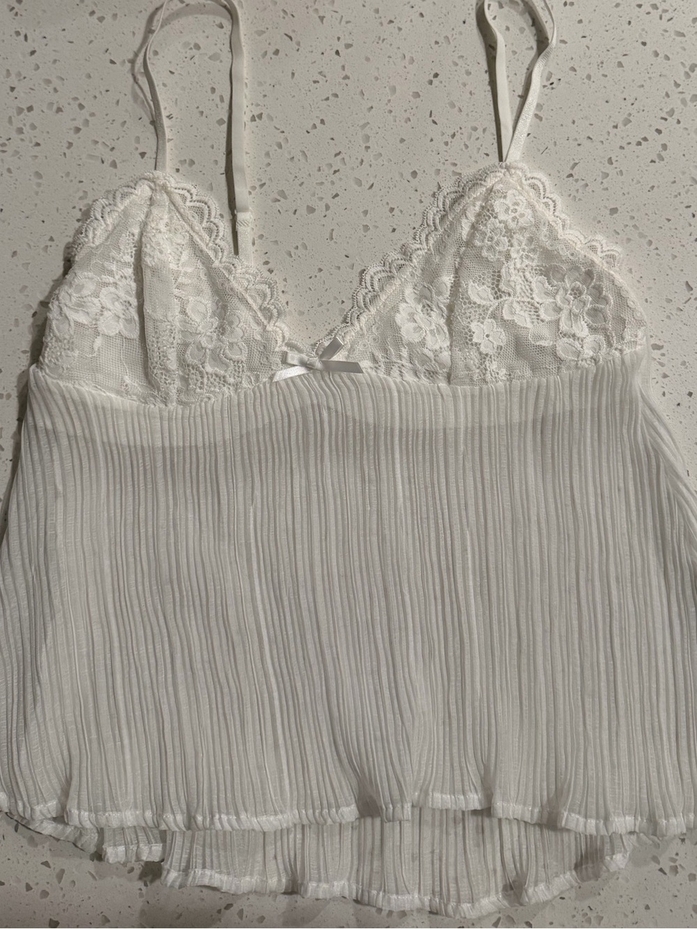 White lace tank top